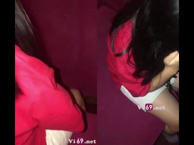 Chịch con hàng dâm dục sướng con cu không che